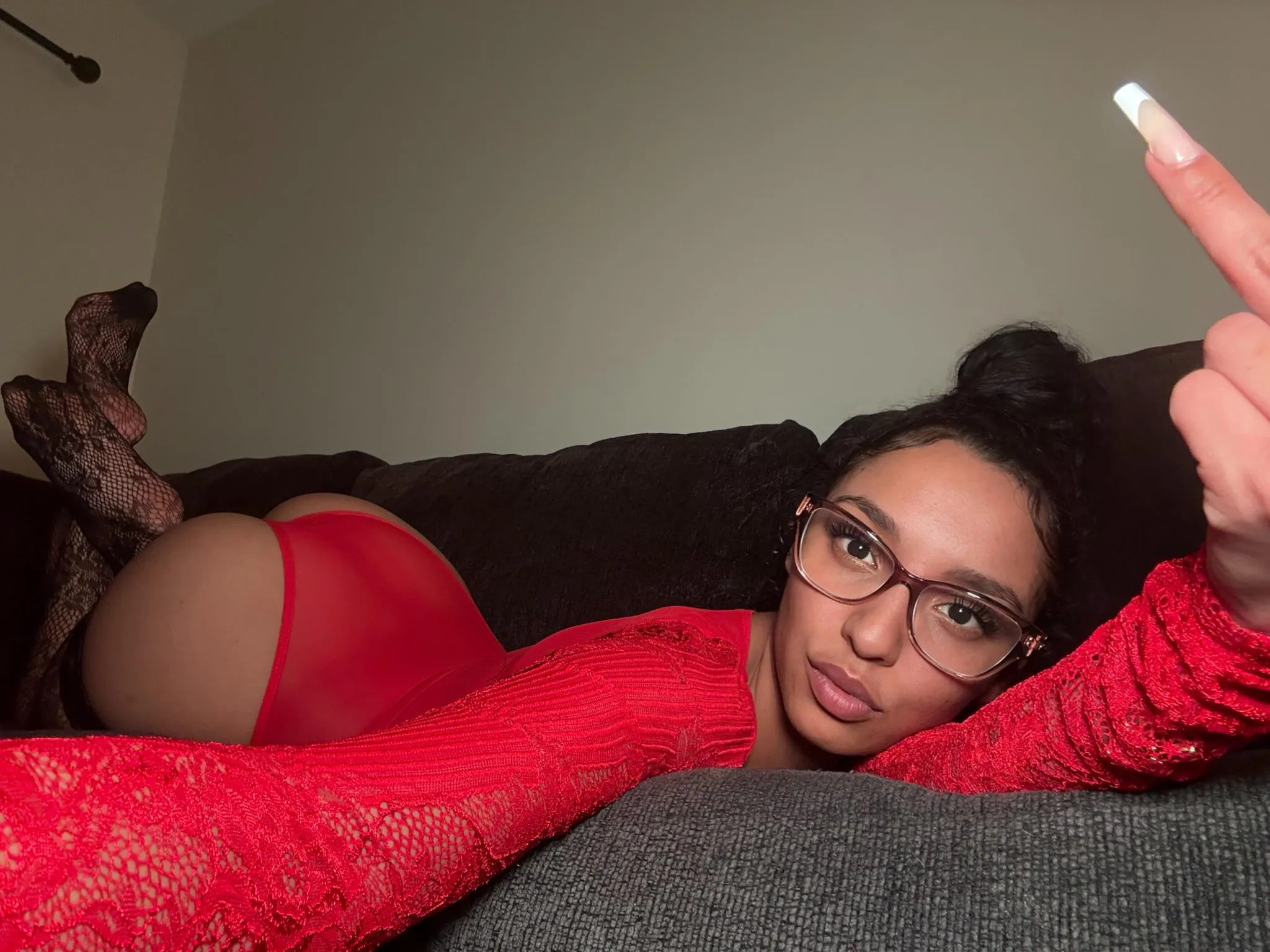 Imagine relapsing over being flipped and fucked off. posted by Simp4marisol