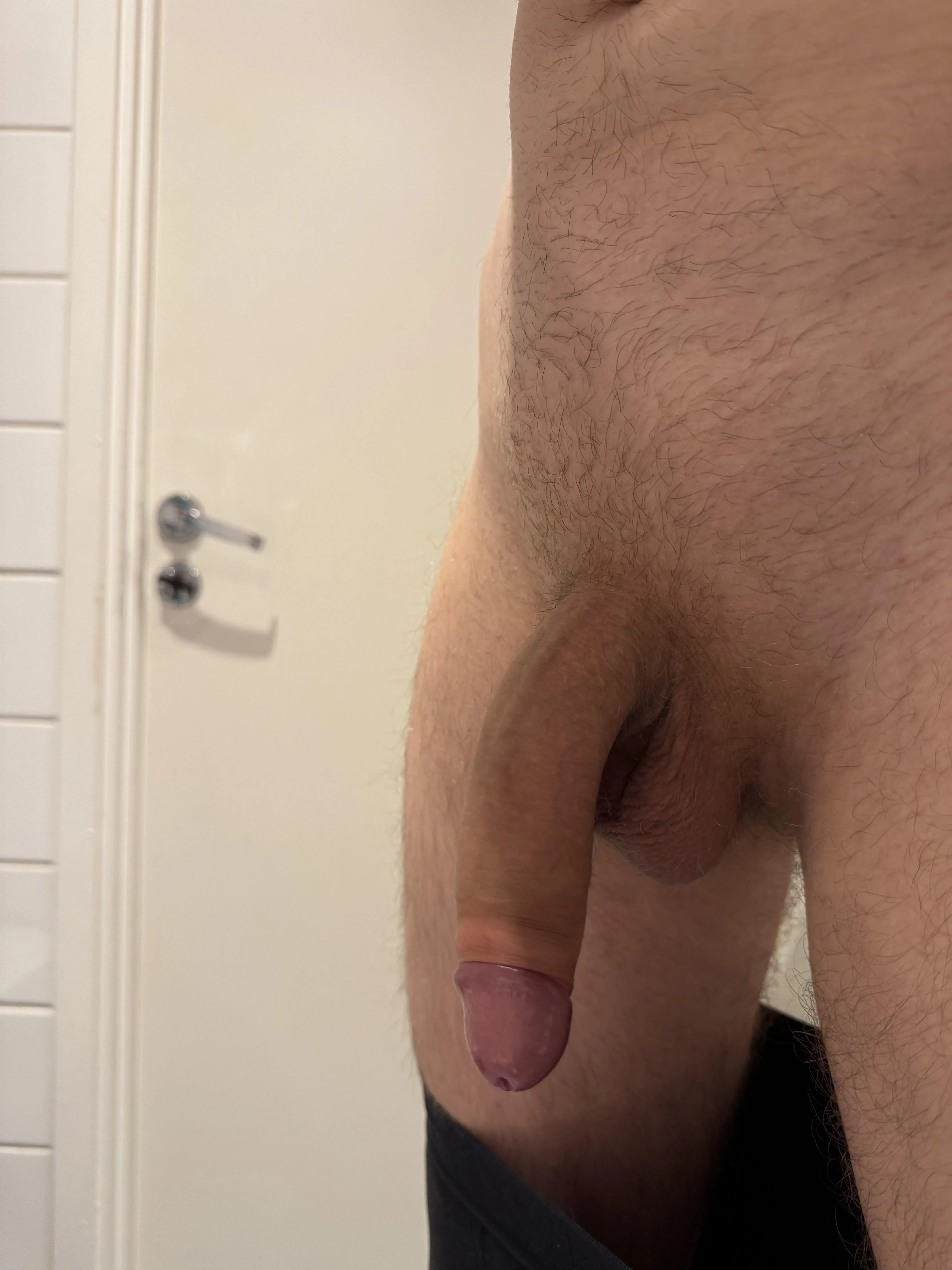 Just chilling (34) posted by SthlmSwede90