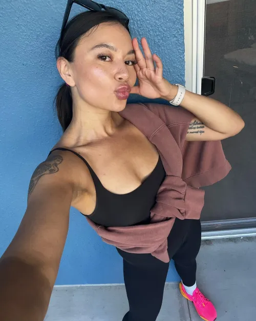 Annelisa Moody (@annelisamoody) by MeDahMann