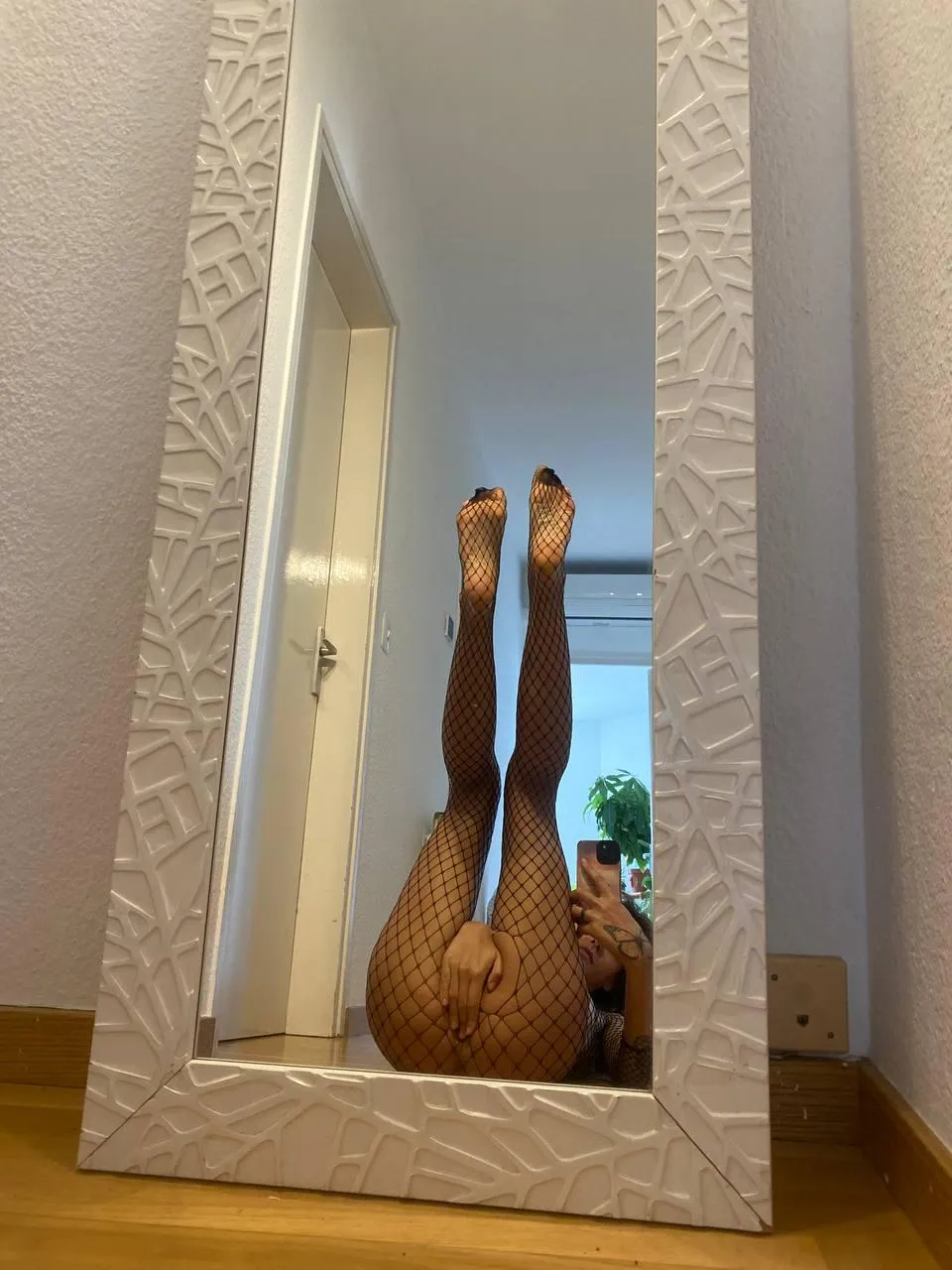 Being horny is my personality [IUTR] posted by Lipstick_lovere