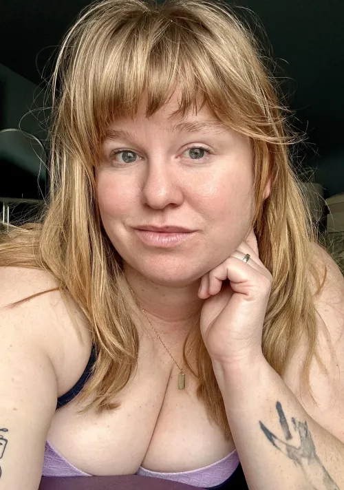 I want the sun on my skin and you in my mouth by KendallD