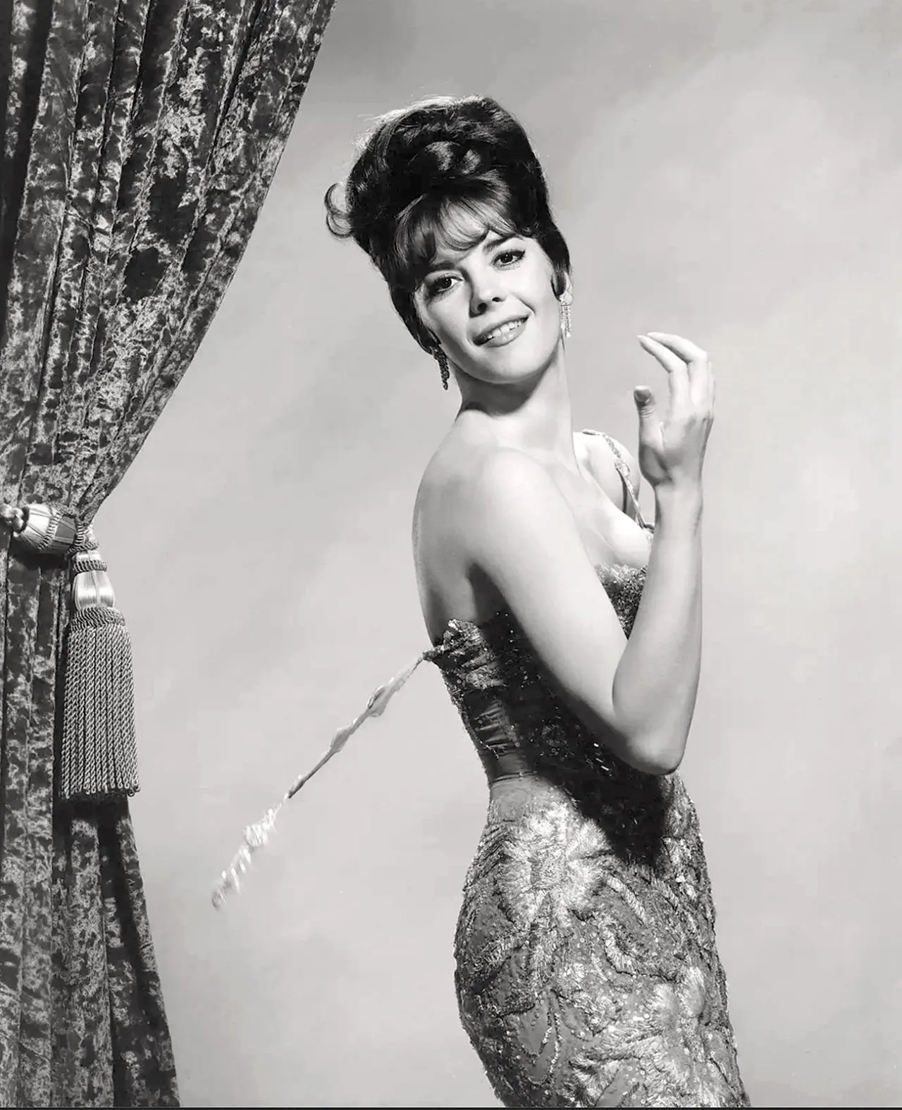 Natalie Wood - publicity photo for Mervyn LeRoy’s Gypsy (1962) posted by bil_sabab
