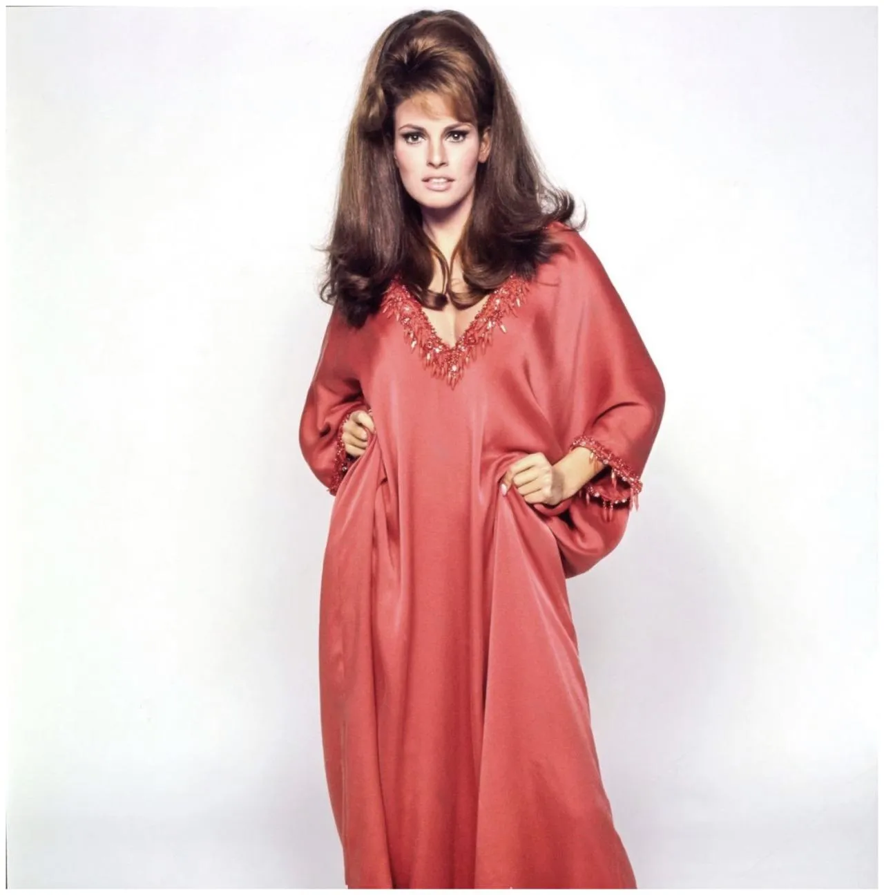 Raquel Welch (1967) posted by bil_sabab