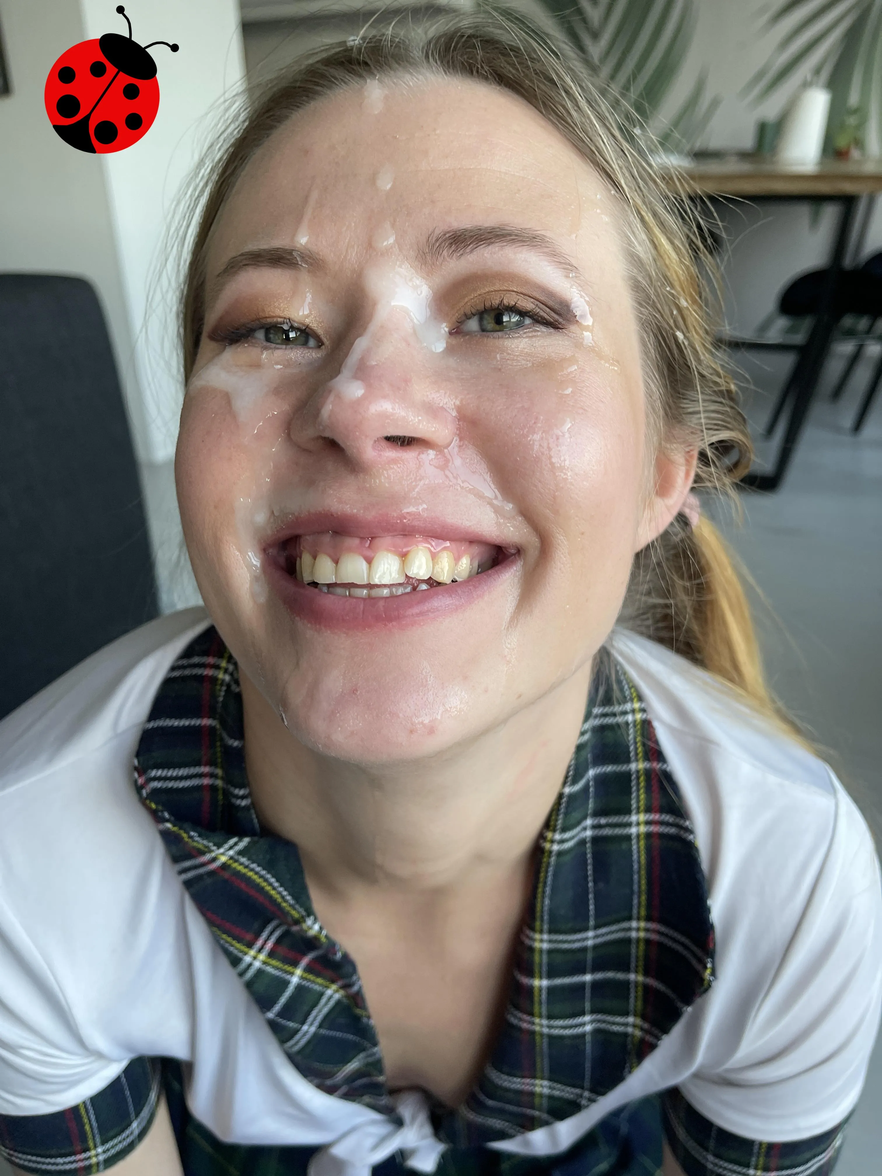 Smiling as I got the best facial posted by EmilyTheLadybug