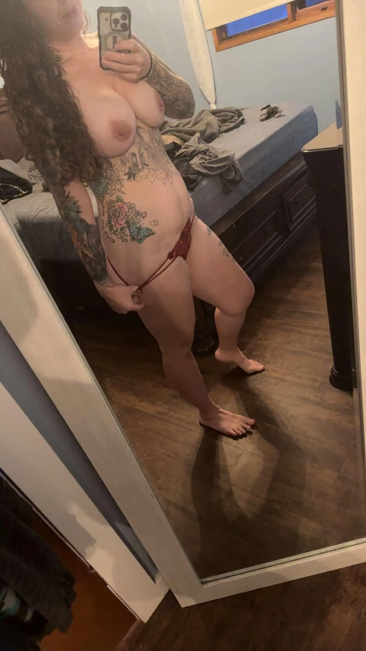 Would red panties get you to come over quickly posted by NakedNeighbour1985