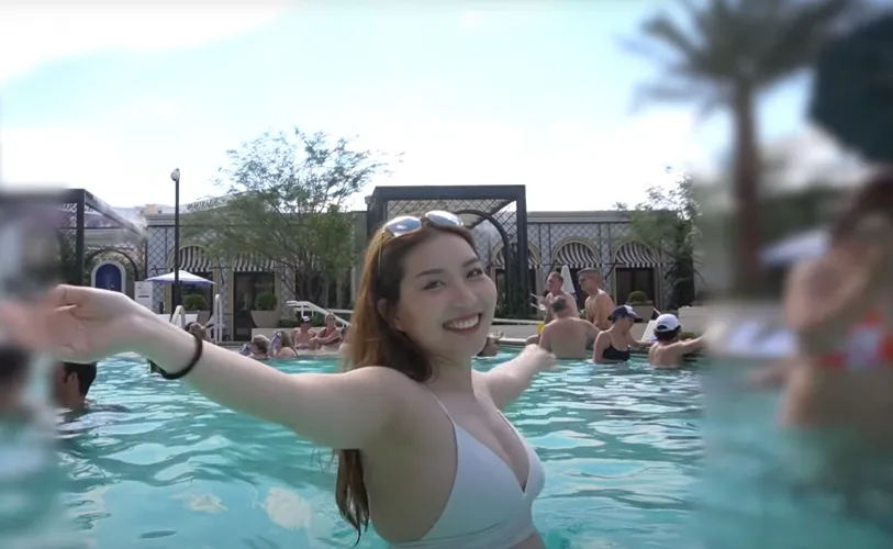 Yoora Jung by MeDahMann