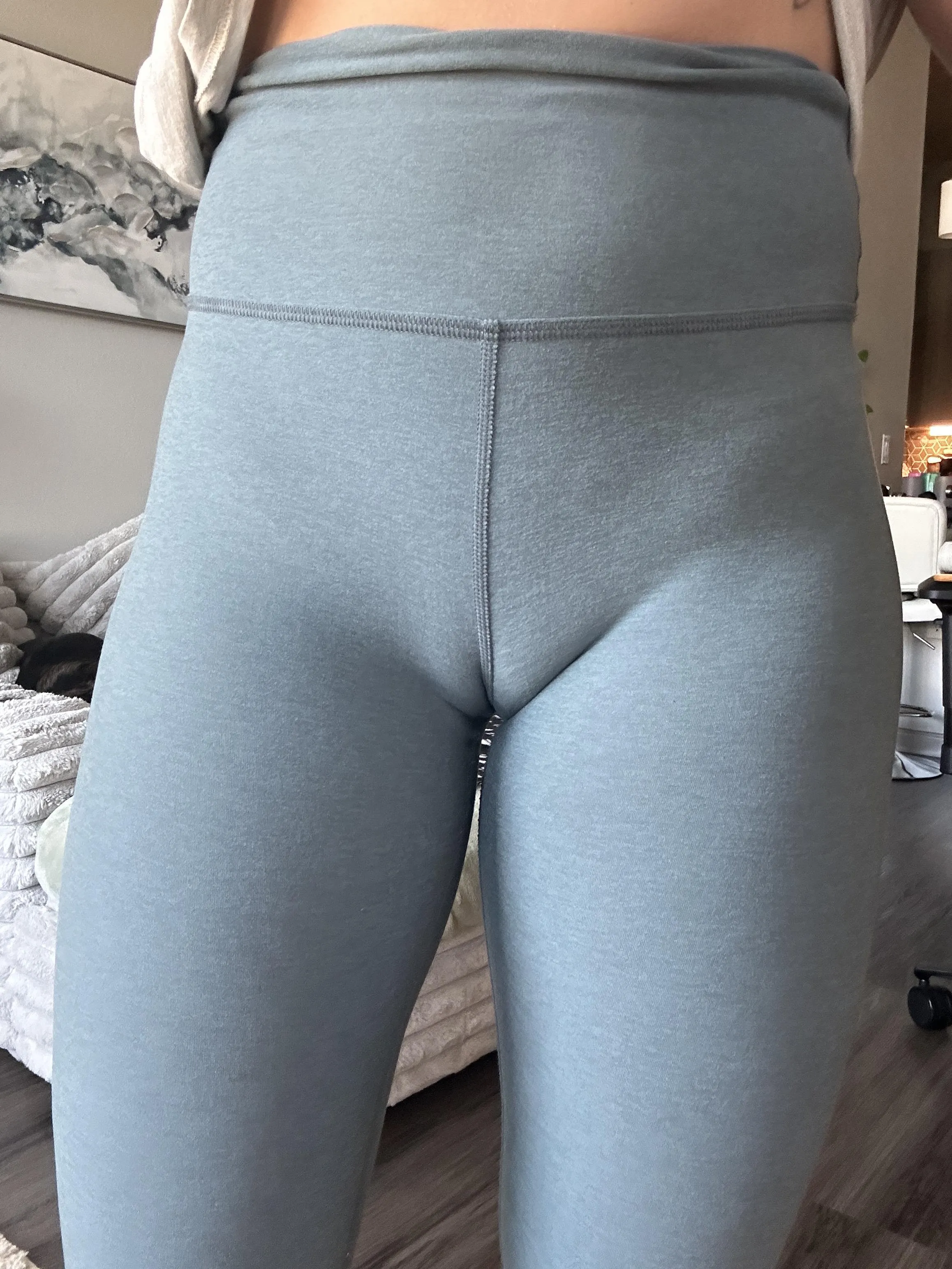 she's ready for the gym posted by cumwcourt