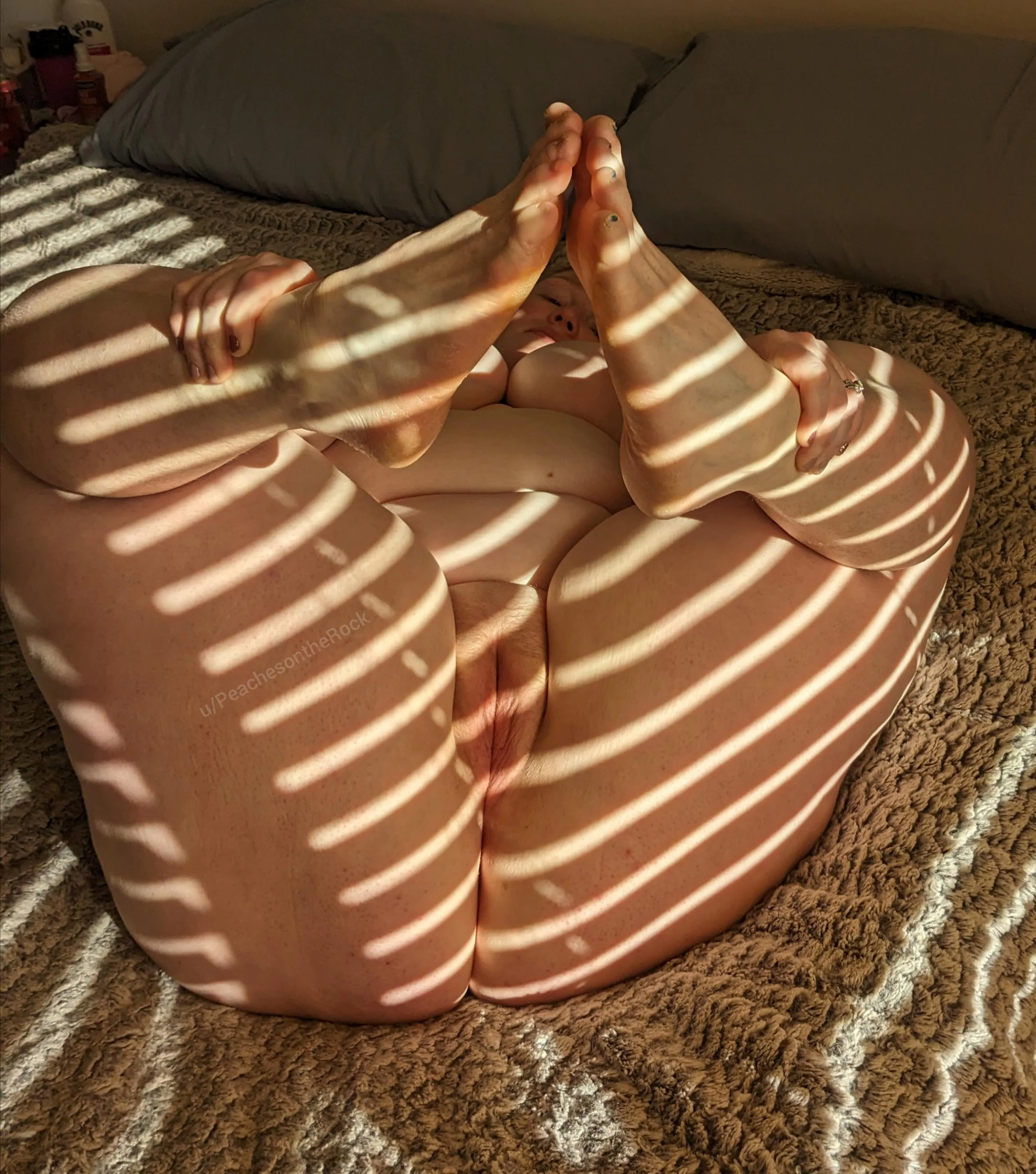 I play well with others posted by PeachesontheRock