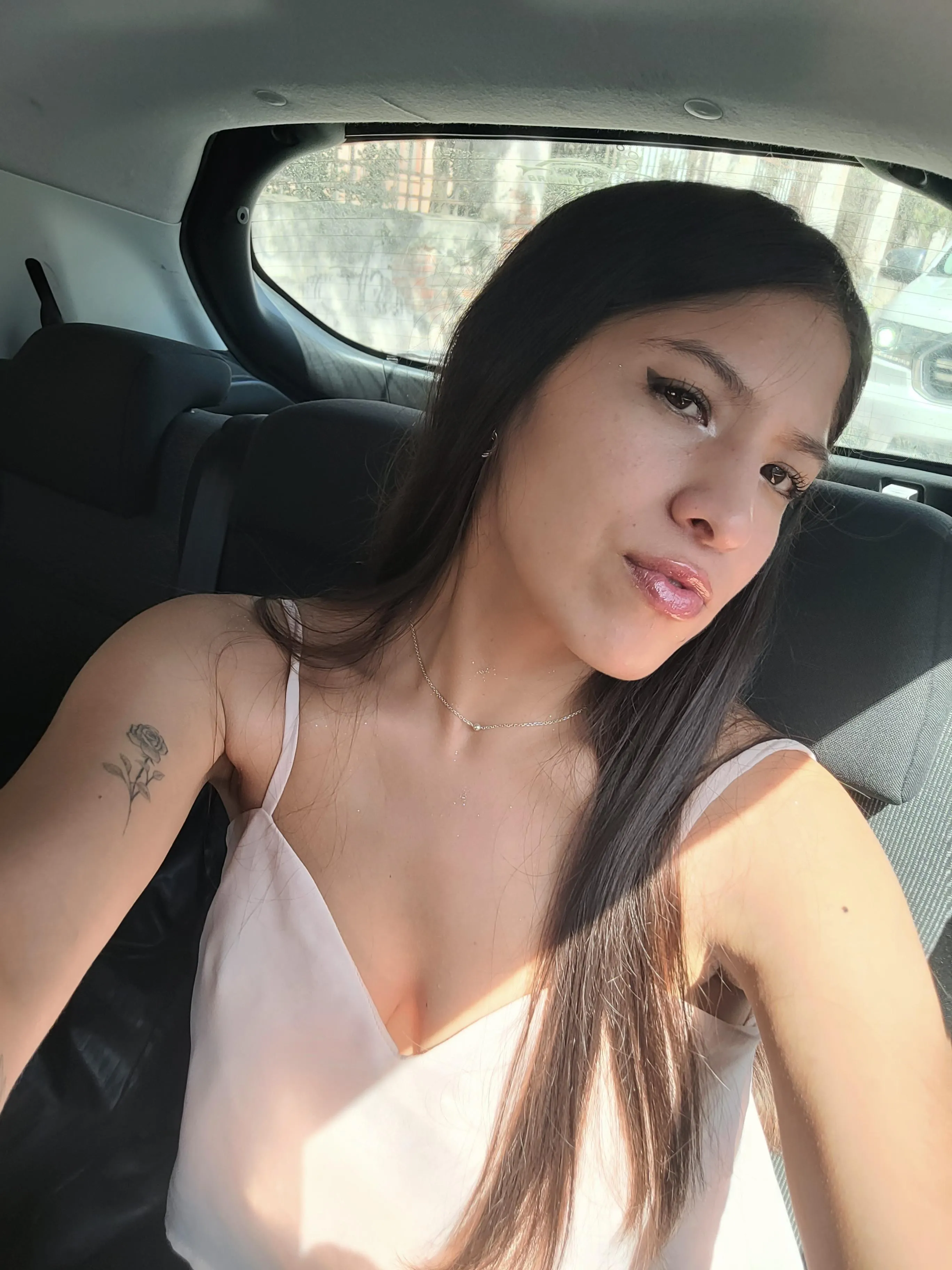 My pretty face sucks very well posted by hi-Pricess6204