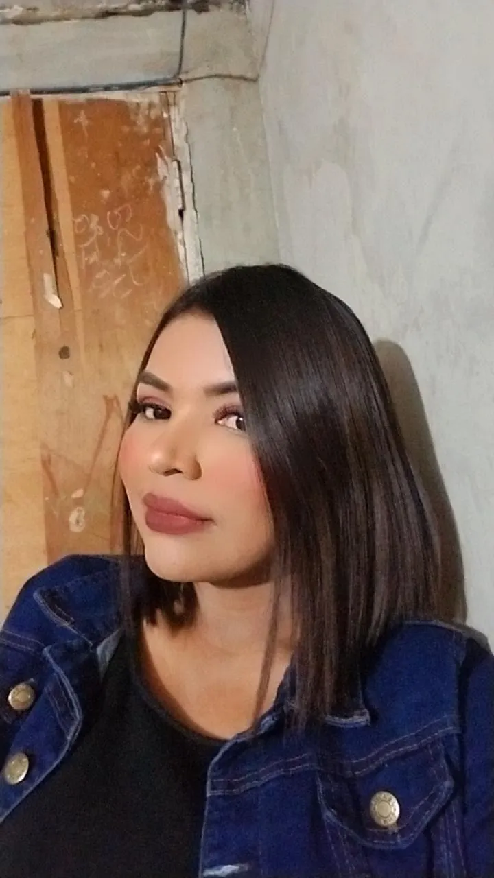 This is definitely my favorite hair color. posted by siren468