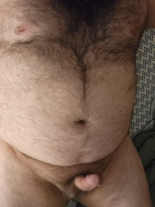 Where are the hot men who want to snap pics/vids and stroke together? by bigcheddar71