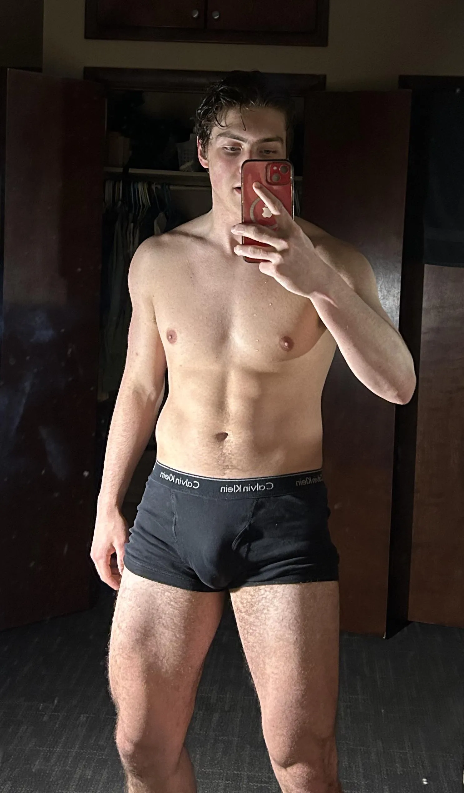 18 Straight wanna room together posted by TailorLopsided4875