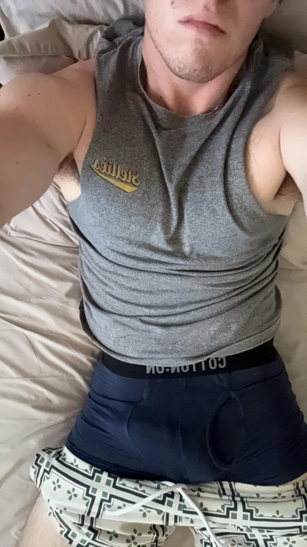 23 Bi morning wood posted by BakedAlaska2210