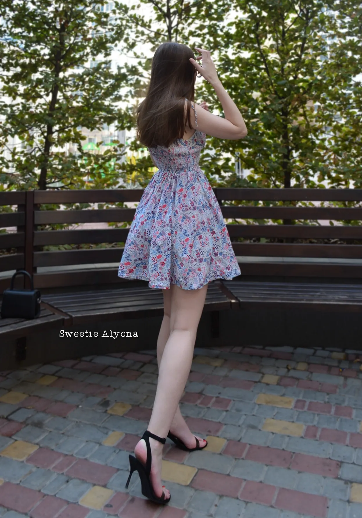 Love sundress  posted by SweetieAlyona