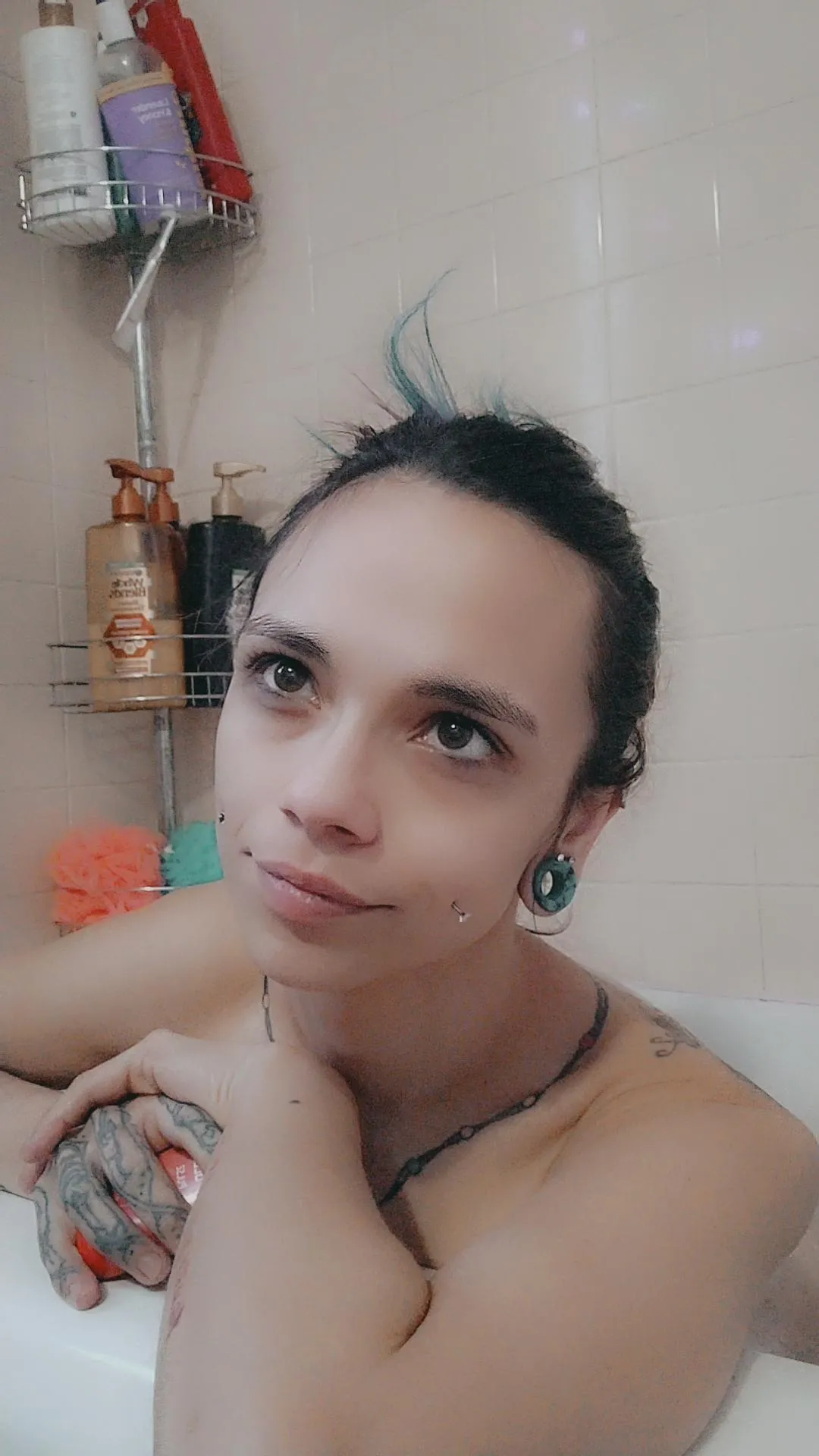 💞Nothing Like Soaking The Winter Chills Away posted by Savage_Siren