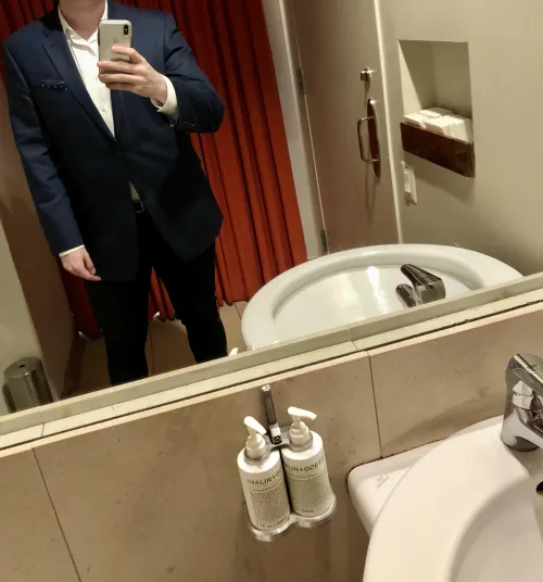 [30] [M4FM] [Chicago Illinois] Bull for Intimate Fun with a Vixen by Realistic_Reach_7670