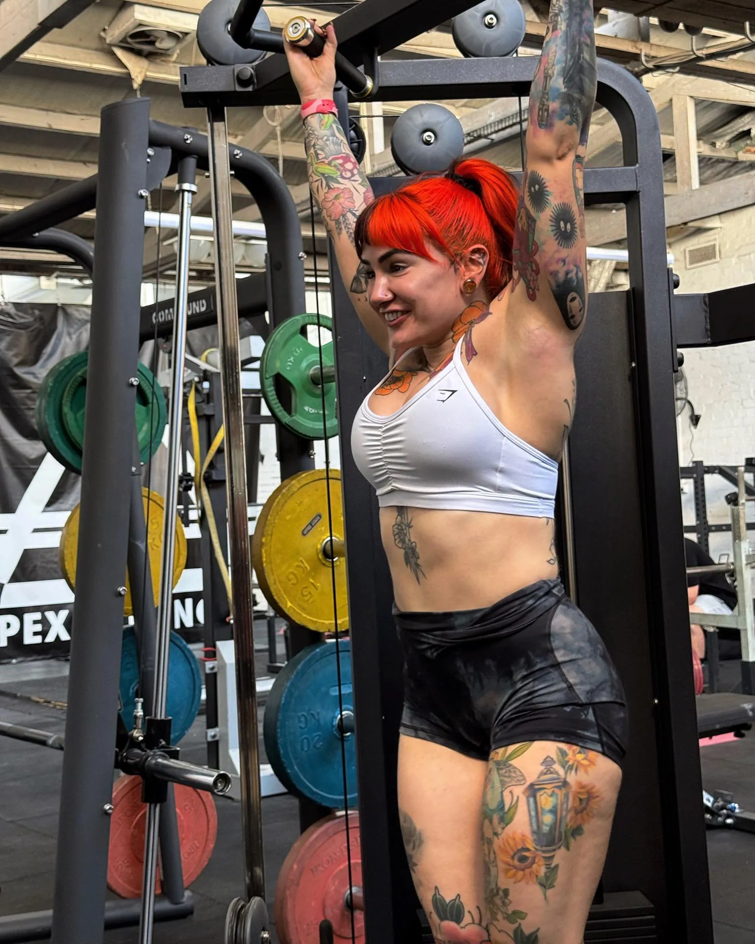 Just hanging around:) posted by power_midget