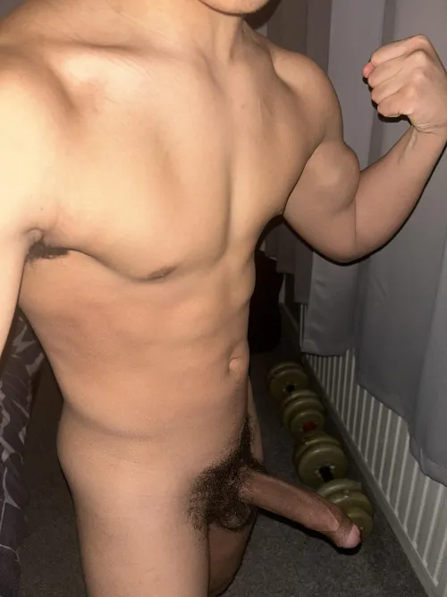 18 am I a twunk yet? by Putrid-Turnip7857