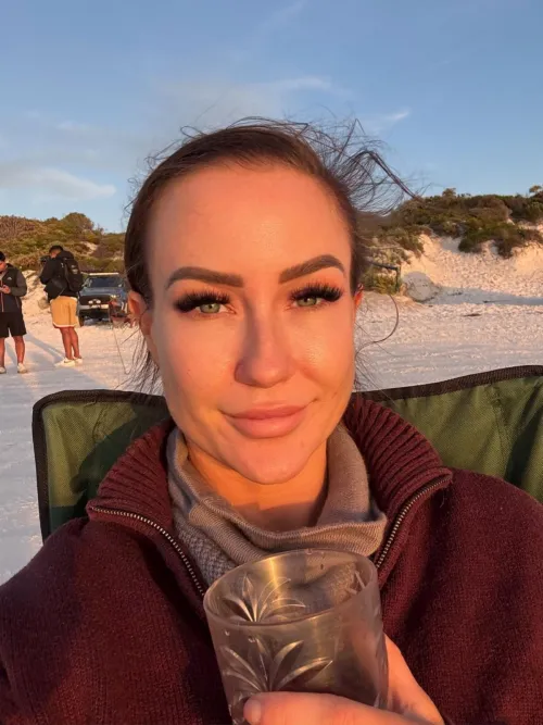 Anyone who wants to have a valentine gift nudy from me? by _ladysexyfit_