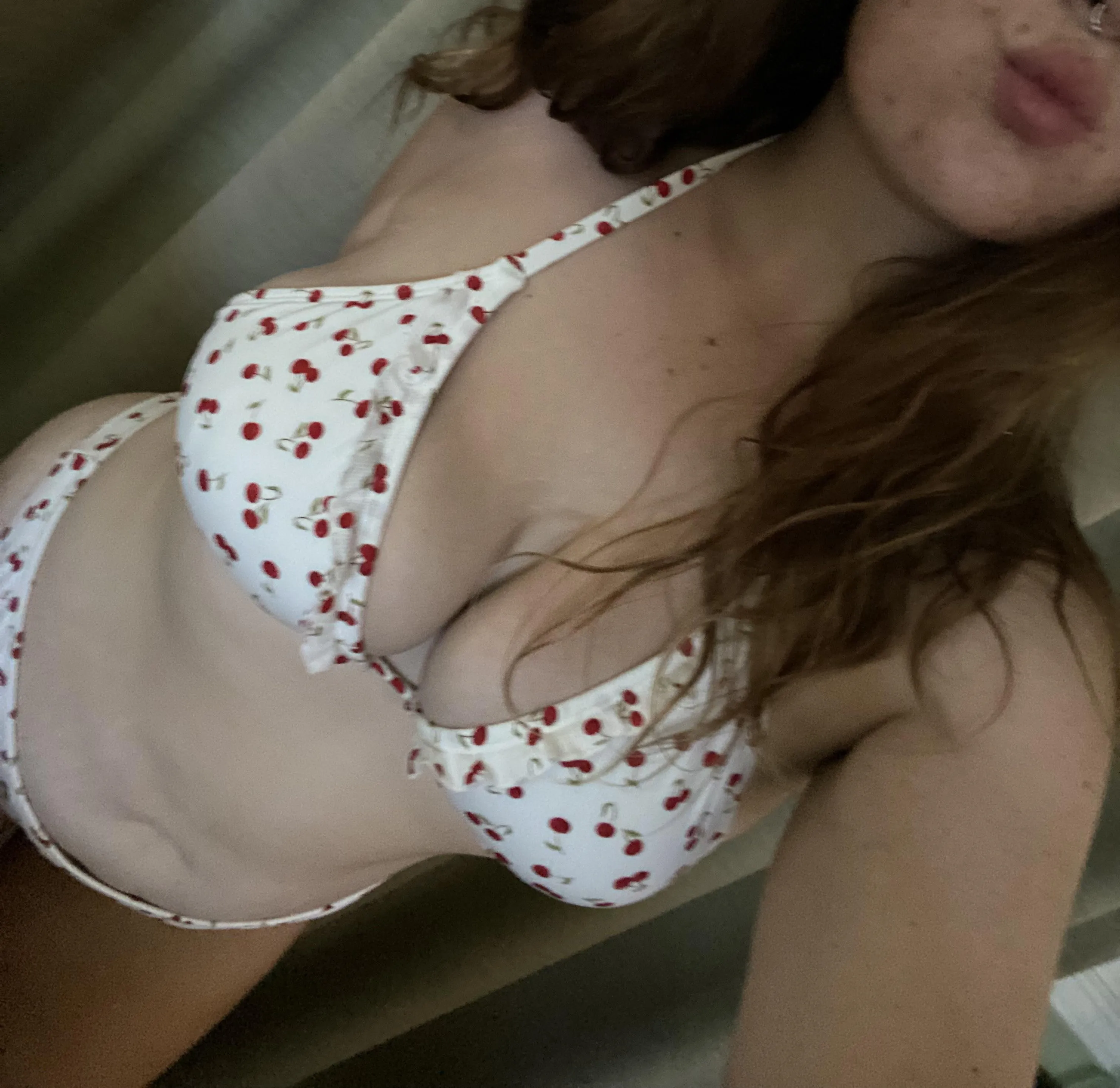 Happy valentines dayyy💞🤍💋 posted by ShizznGigz6