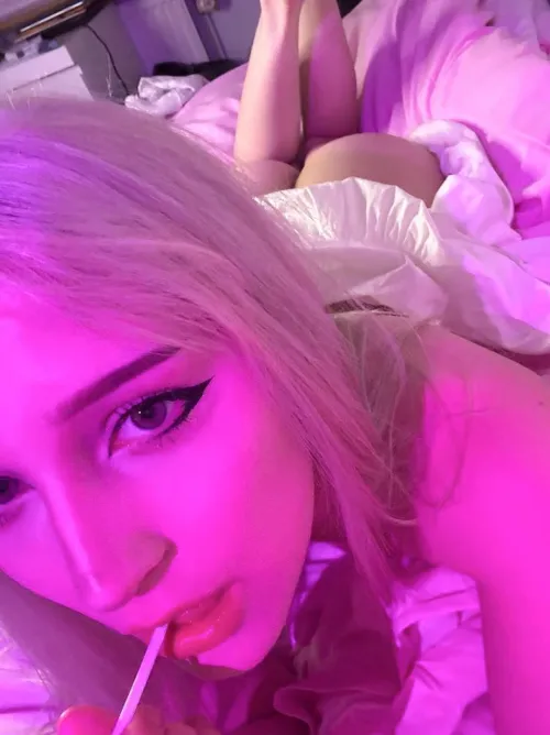 I heard older men are good with back massage by Angel_Baby003