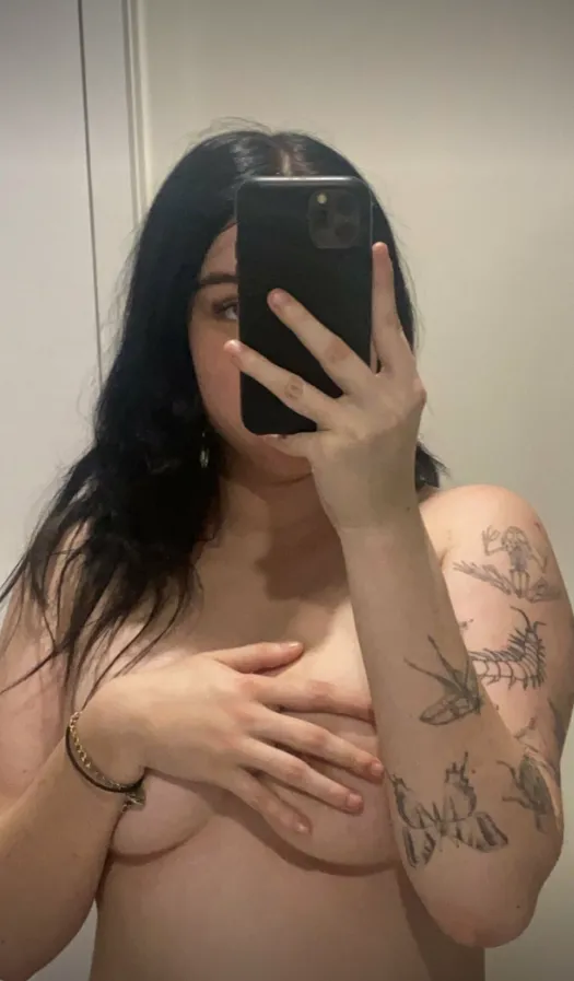 Might be the horniest teen in Brissy rn.. F19 posted by GlitteringHousing153