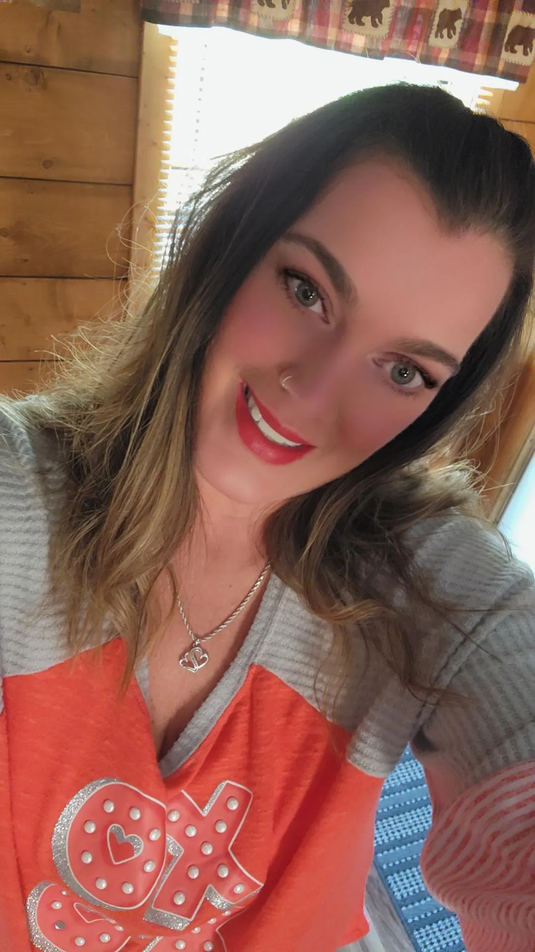 Milf looking for valentine love posted by DOLLFACE2008