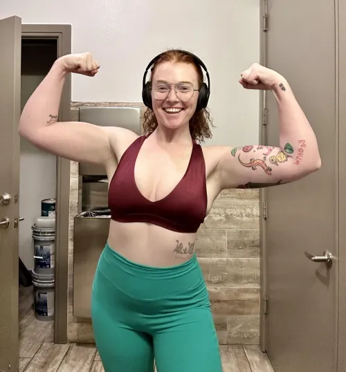 Who said nerdy girls can’t also be strong lol by thelegogoddess_