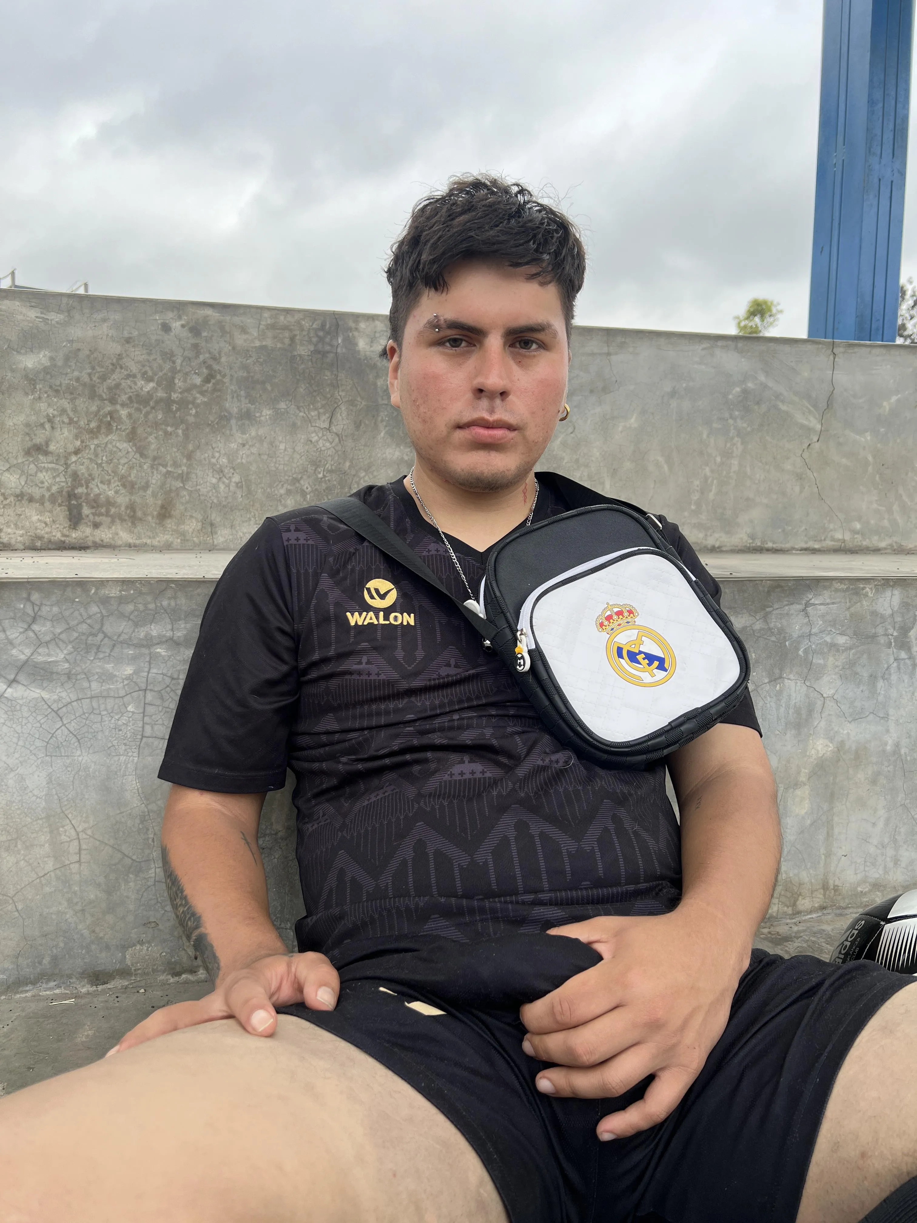 After the final whistle, this soccer player gets really turned on by the adrenaline of the moment, haha will you check it out for yourself? 💦⚽️ posted by joanmanly