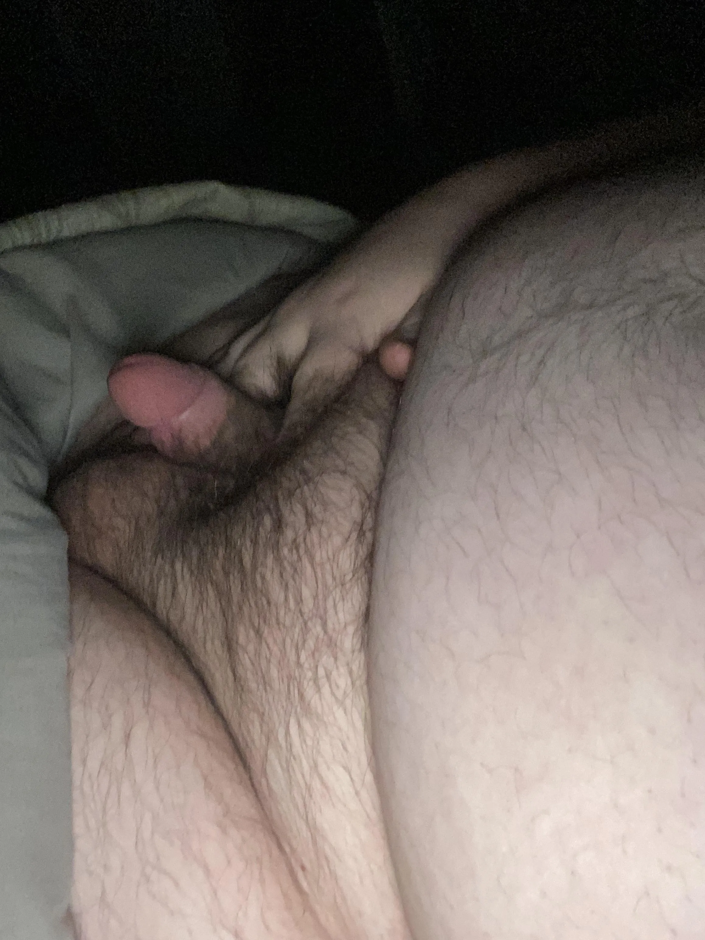 Who wants to send me nudes until I cum? DM me?😋 posted by condog135