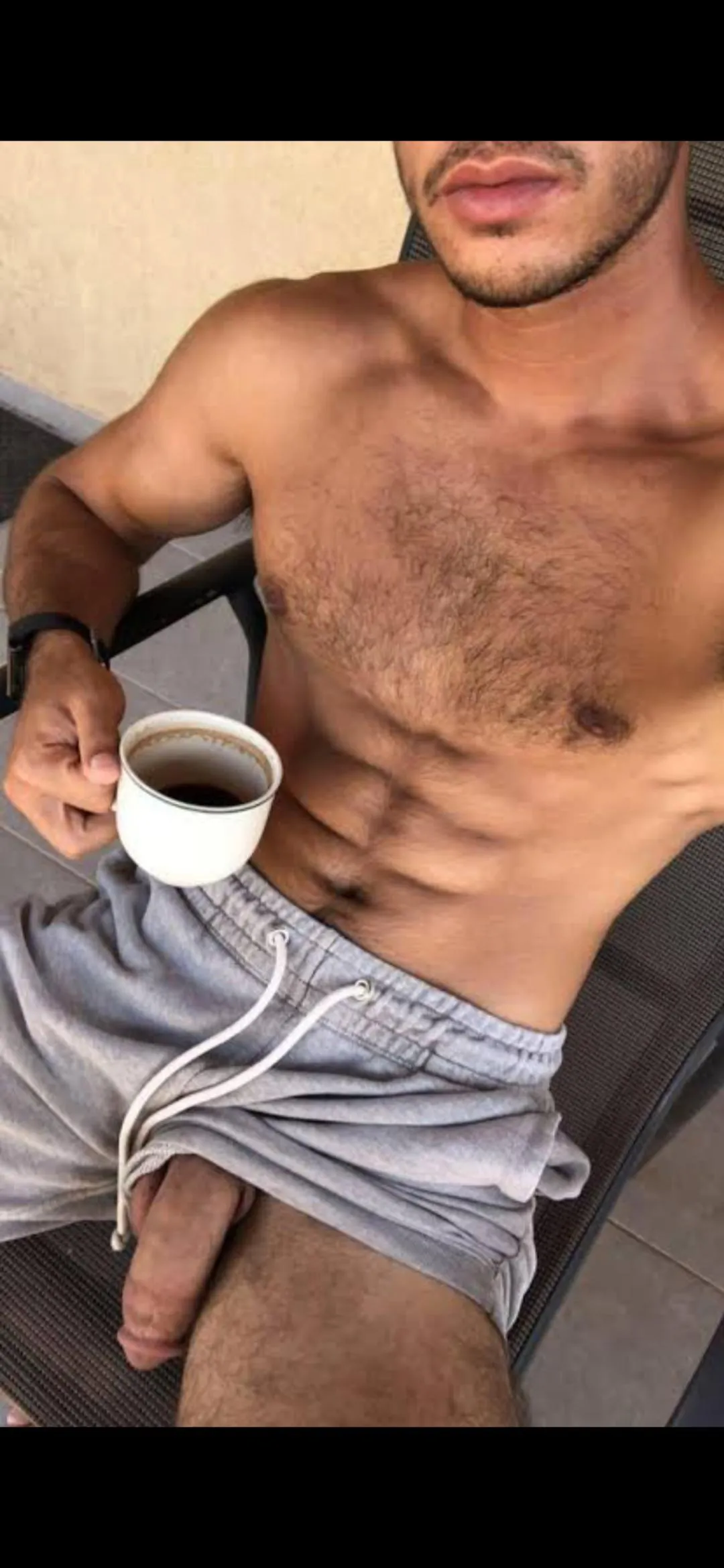 Does this count as an outline posted by Hot_Latino_Load