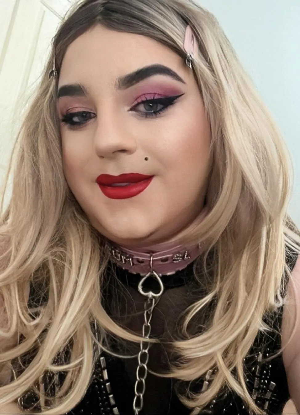 Give me something juicy posted by bizzybeth69