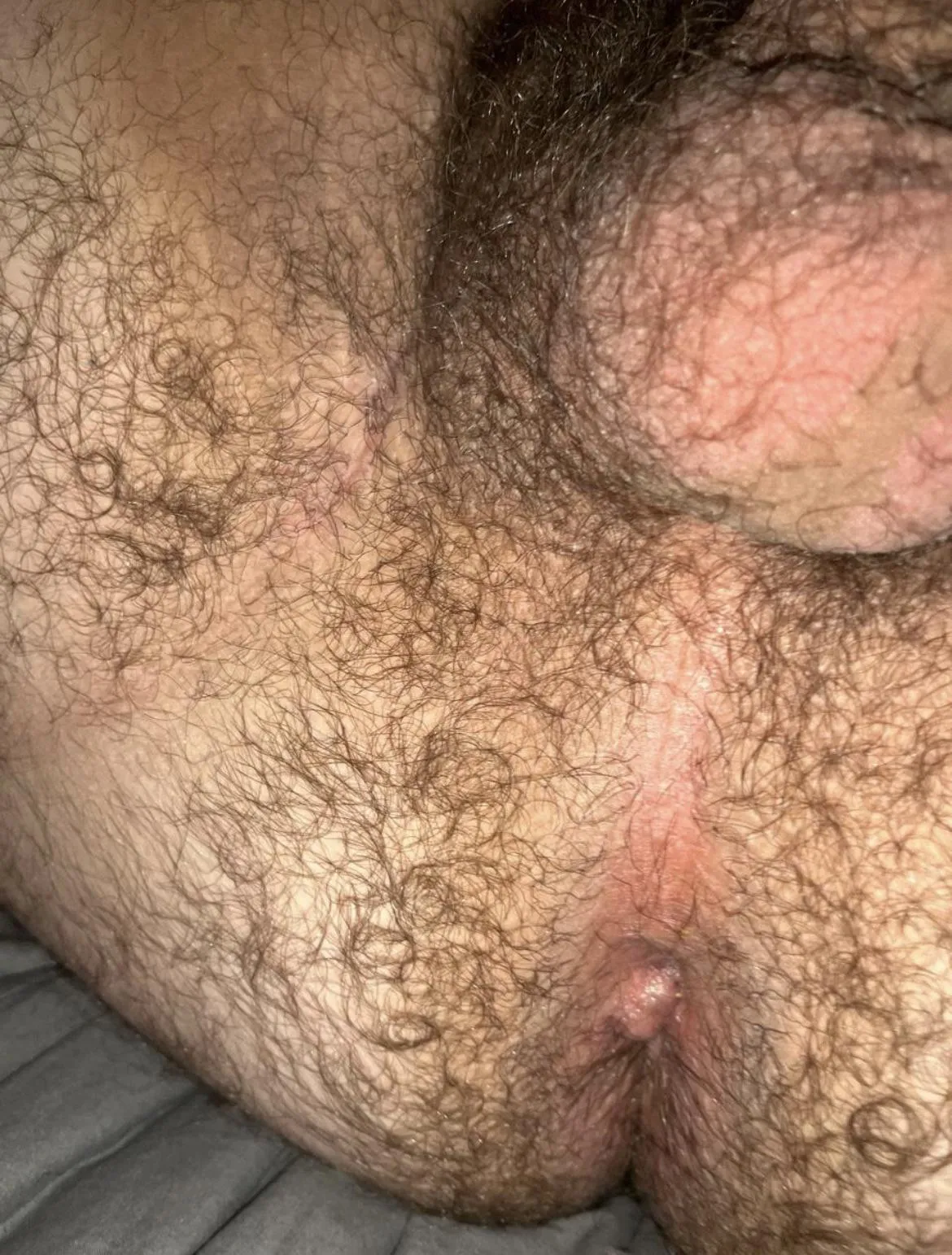 20 virgin, would u stick it in?;) posted by FeedbackFirst2838