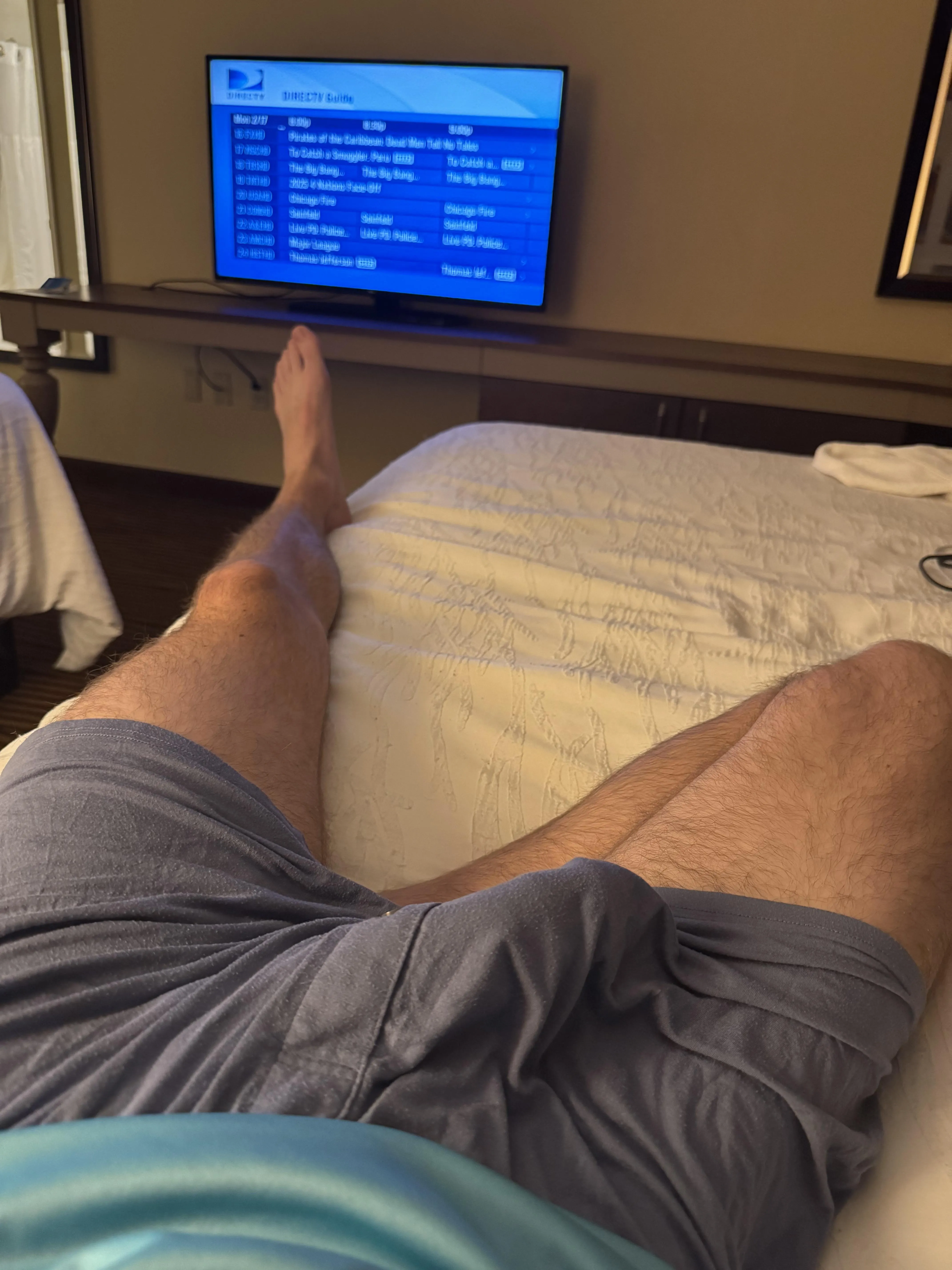 26 gay Hotel hanging posted by passingtime2022