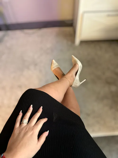 Another week! Hope this brightens it just a bit. by Abigail37C