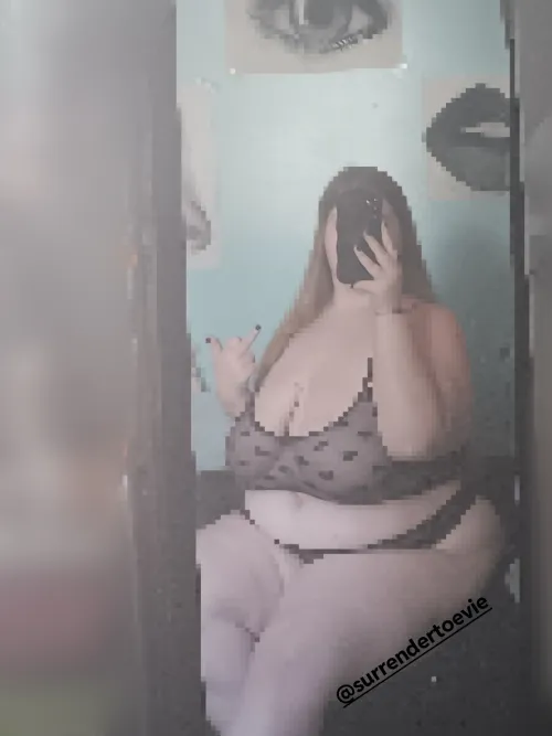 fuck you. you're a weird freak for middle fingers. by SurrenderToEvie