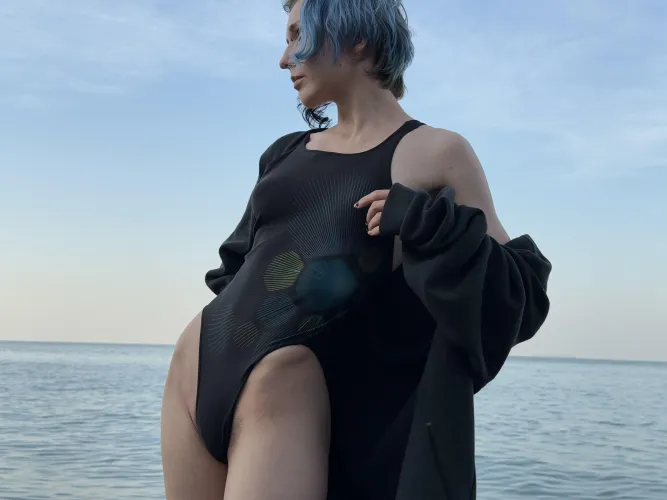 salty air, calm soul, steady pose by kawaiiipunk