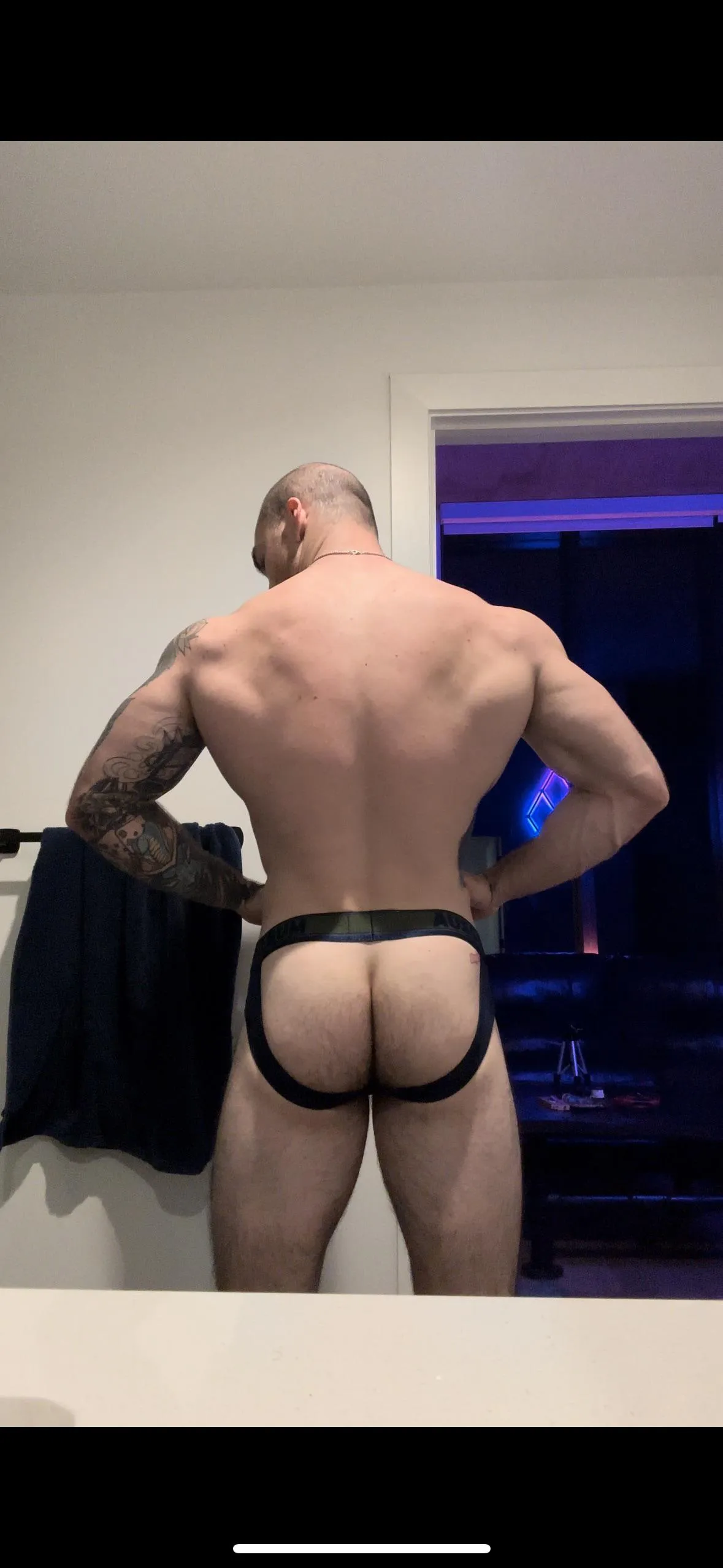 Wrapped up for you posted by xxxkashed