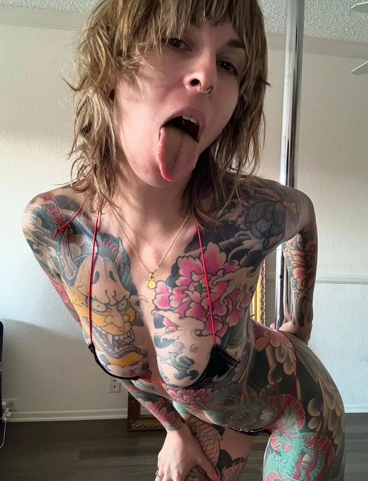 Imagine your dick was in my mouth posted by kuzagirl