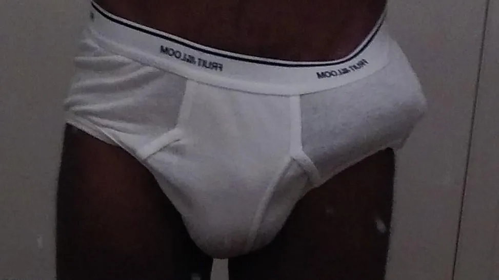 [62 M4F/MF] Horny, fit, mature gentleman looking to meet weekday afternoons. Those who like to make out first to the front of the line, especially babes with a some meat on their bones. posted by ThrowAwayHungTeacher