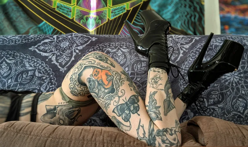 Ass tattoos & pleasers 😍 by forystfox