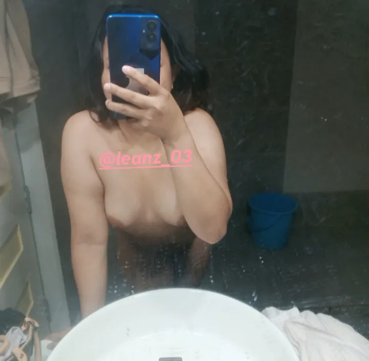 DM me babe 💌 posted by Competitive_You1421