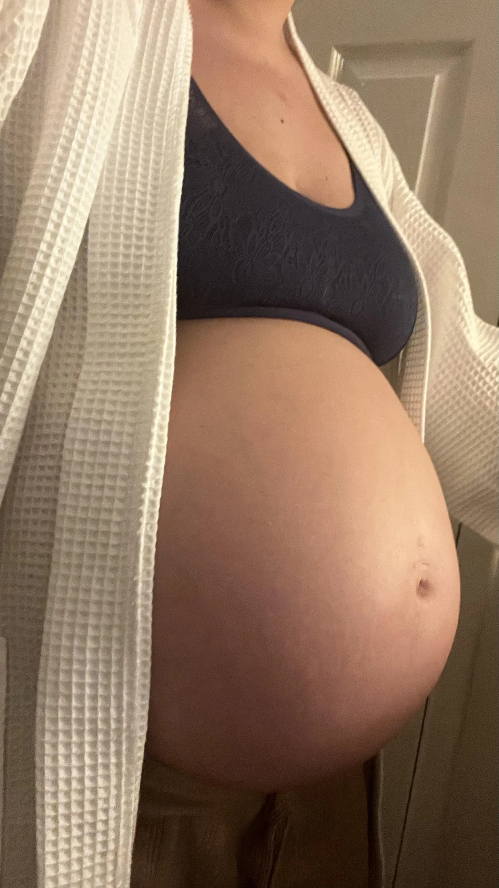 Hospital check in today at 26 weeks and I feel hugeee! posted by mrmrsdean