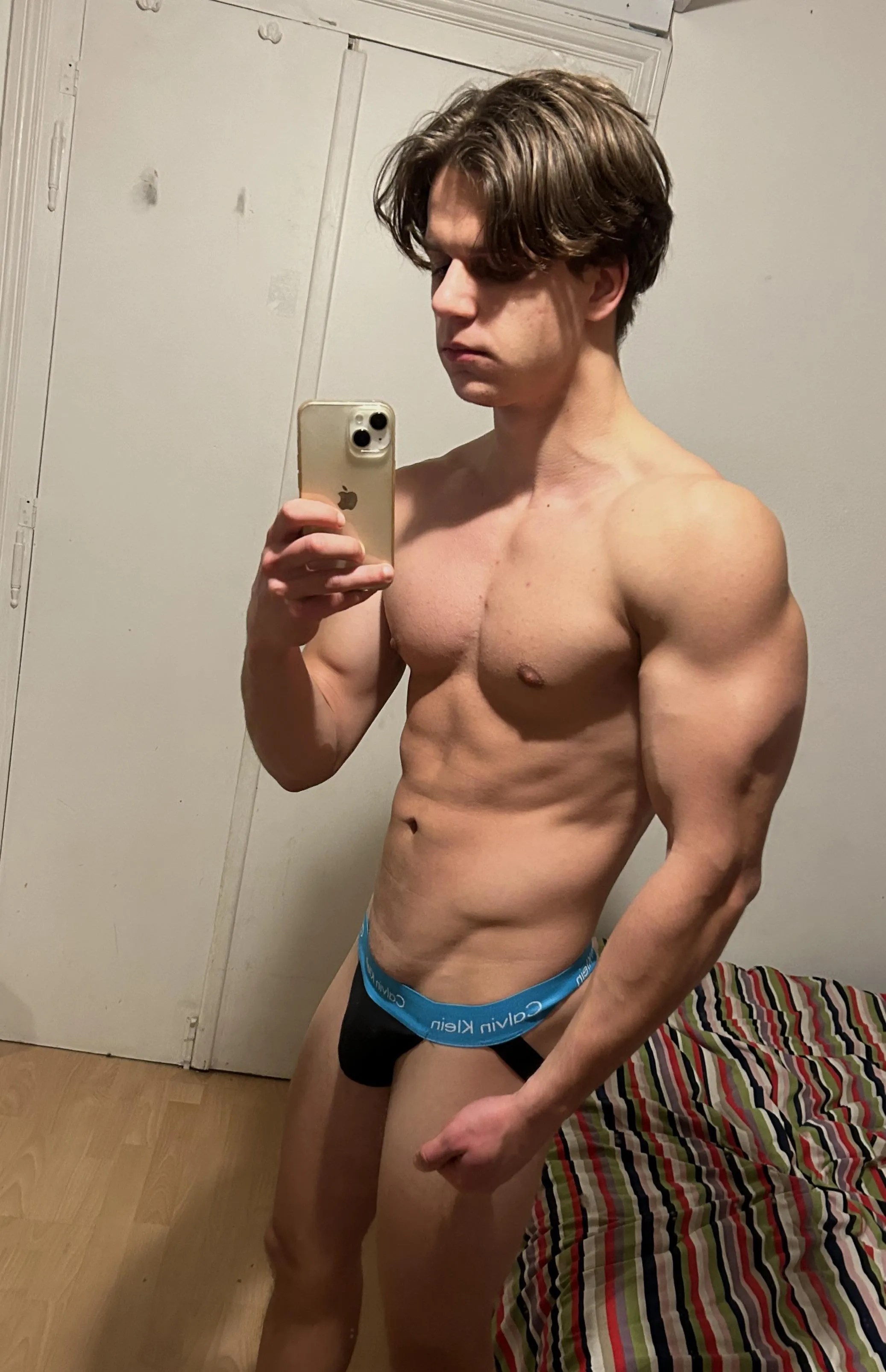 How do I look in that jock? posted by Select_Equipment4297