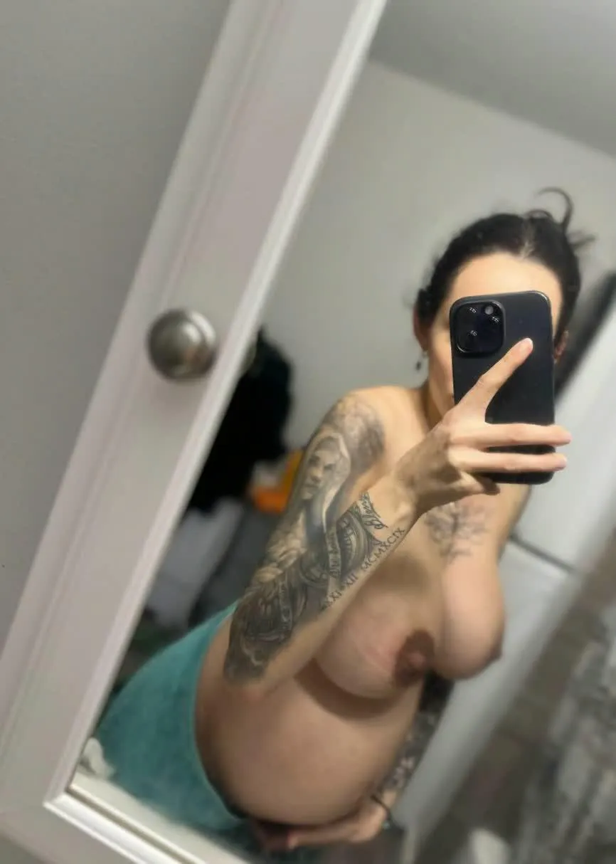 i can still handle several rounds and different positions even preggy posted by Queenof_Rainbow