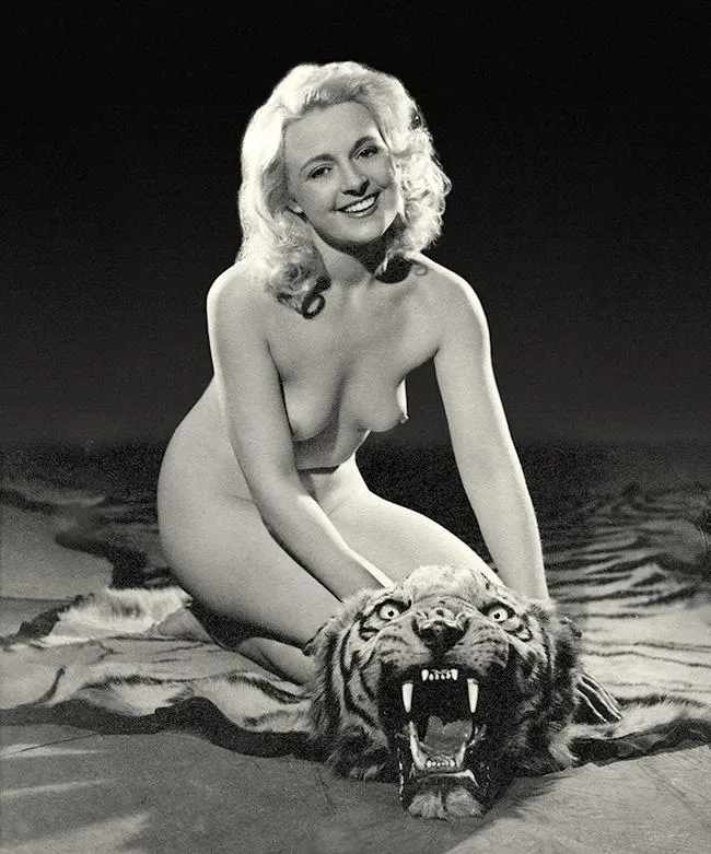 Phyllis Dixey (1940s) posted by bil_sabab