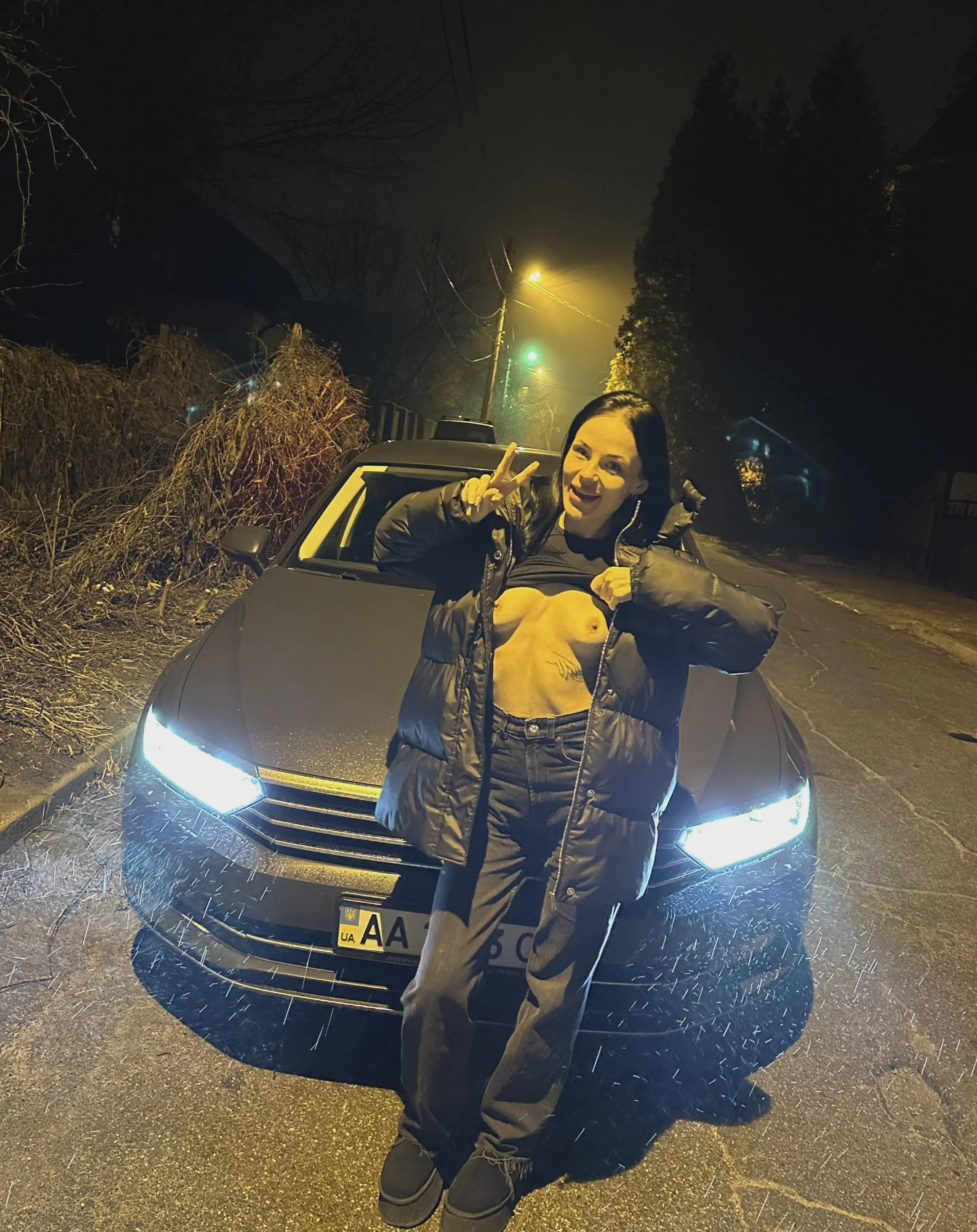 tits but a very hot and passionate heart posted by Gabriellaqery