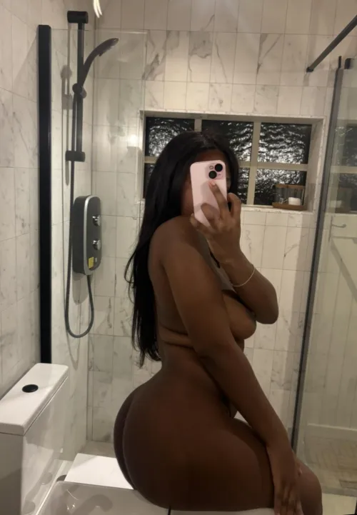 Have you ever dated a 100% African girl? by YourAfricanDelight