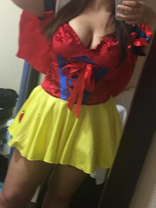 My Snow White by Pnwwife79