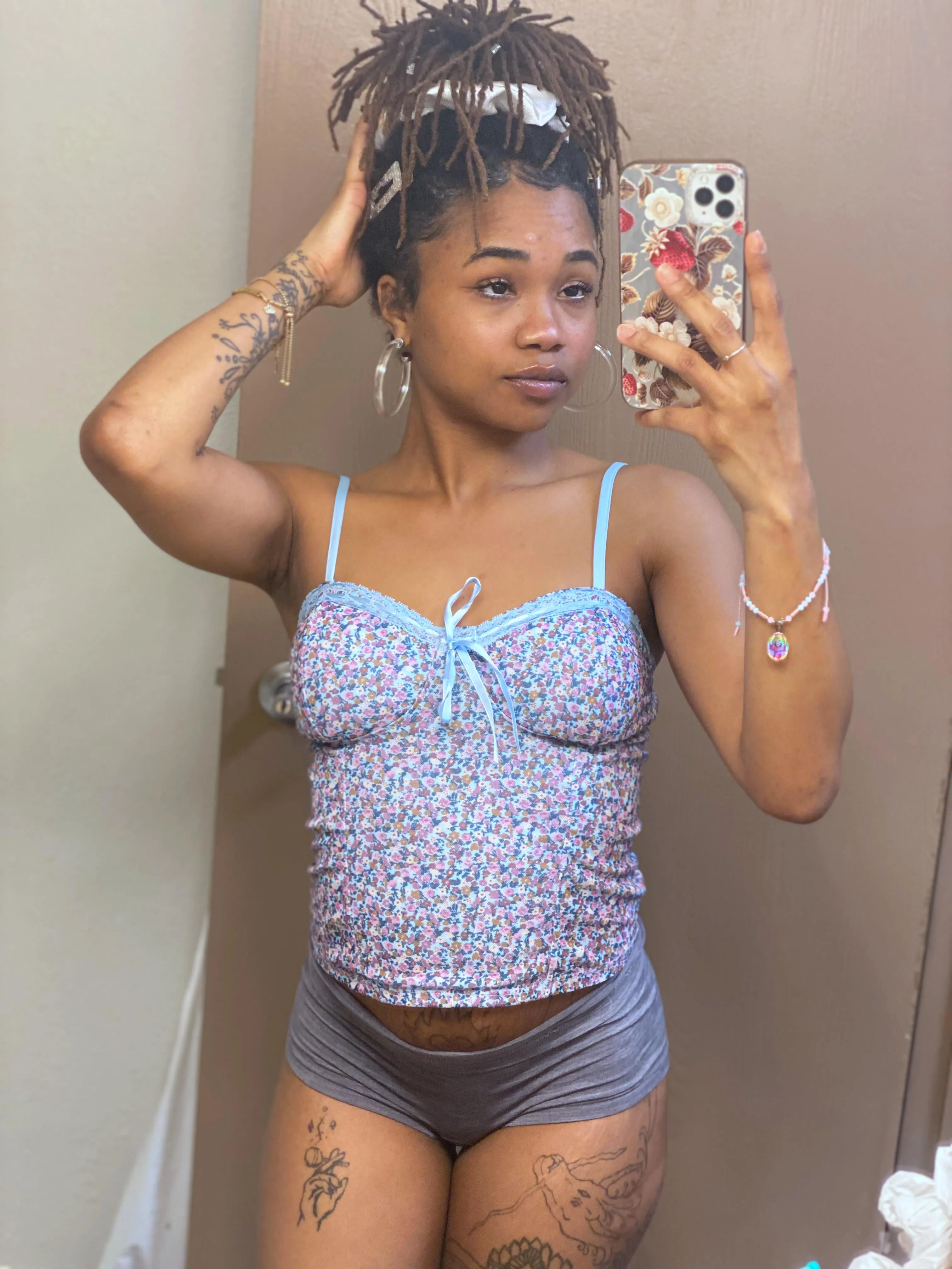 Would u buss on them posted by MayasUniversity